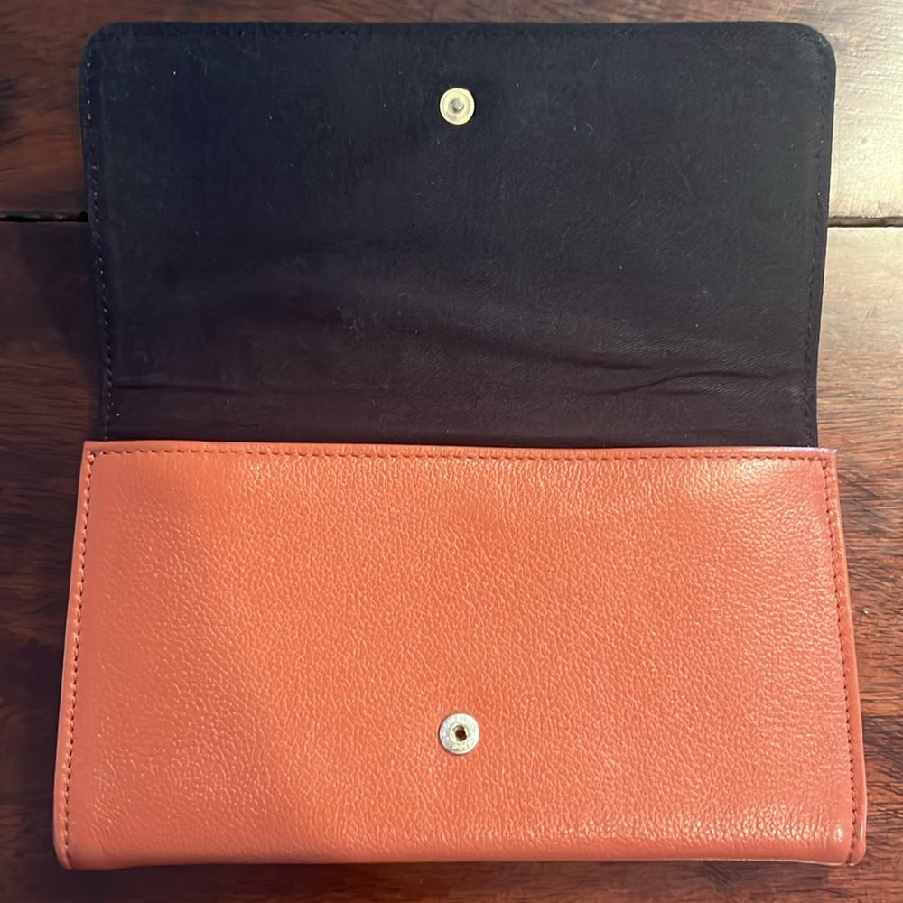 SEE by CHLOE Continental Wallet Cappuccino - Picture 7 of 10